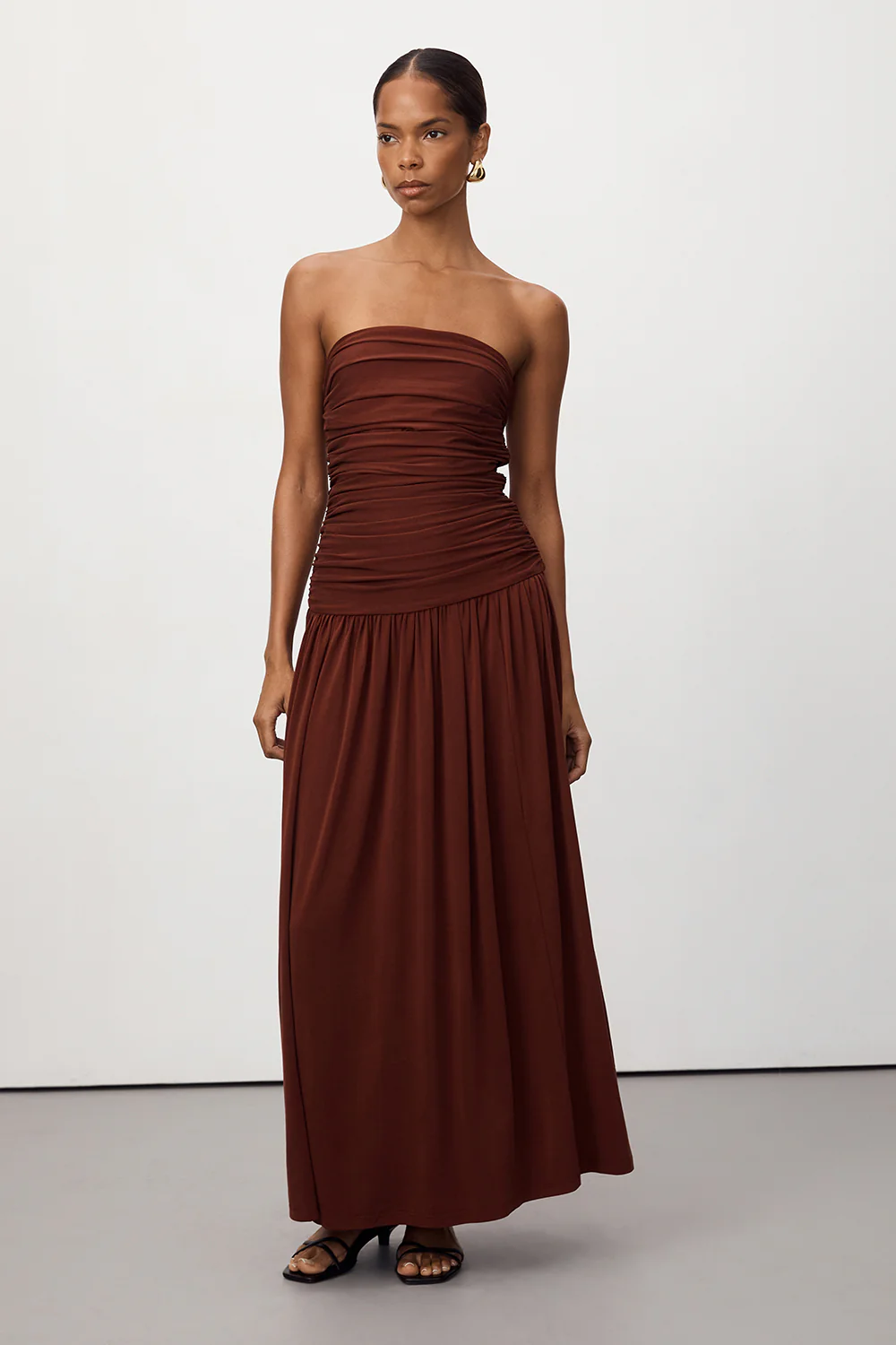 SHARI SAHARA STRAPLESS BANDEAU MIDI DRESS - Yukikoi