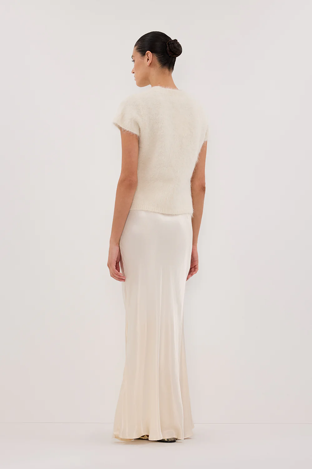 CHARLI CREAM SATIN MAXI SKIRT - Yukikoi