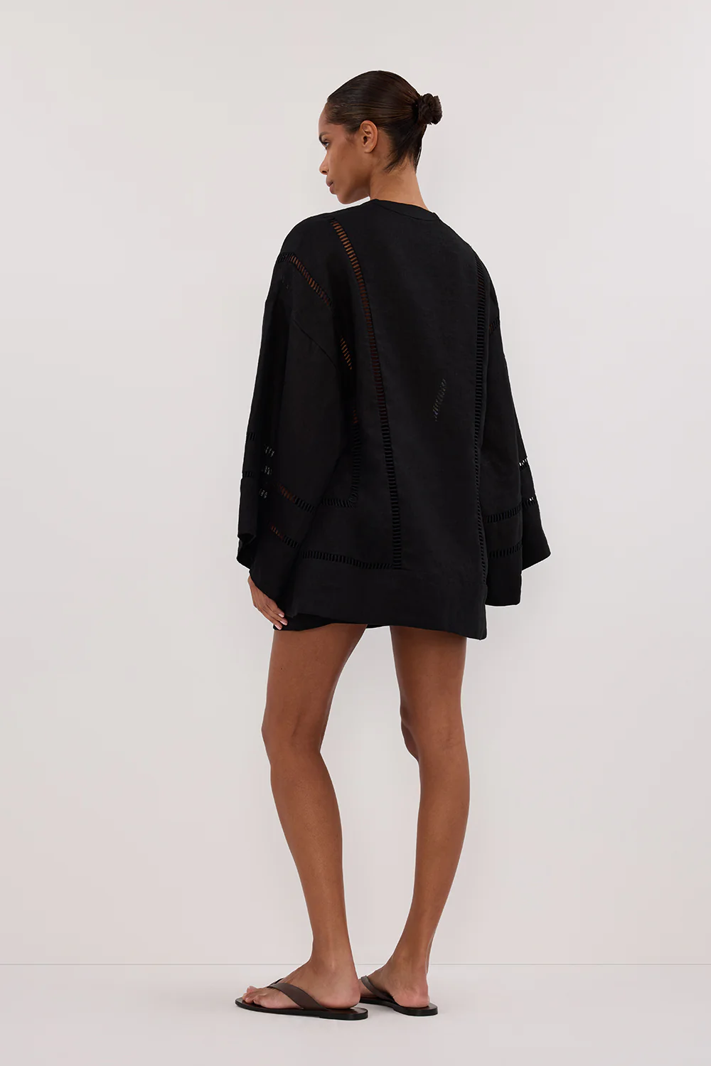 LINDSAY BLACK LINEN KIMONO TOP - Yukikoi