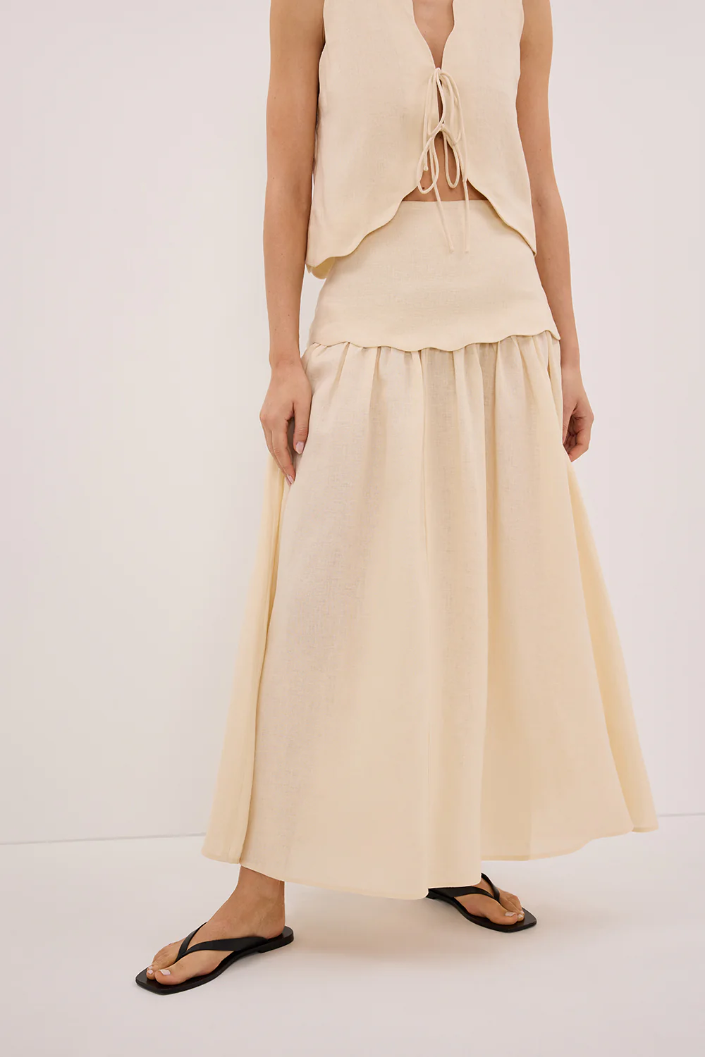 LELA SANDSTONE LINEN MIDI SKIRT - Yukikoi