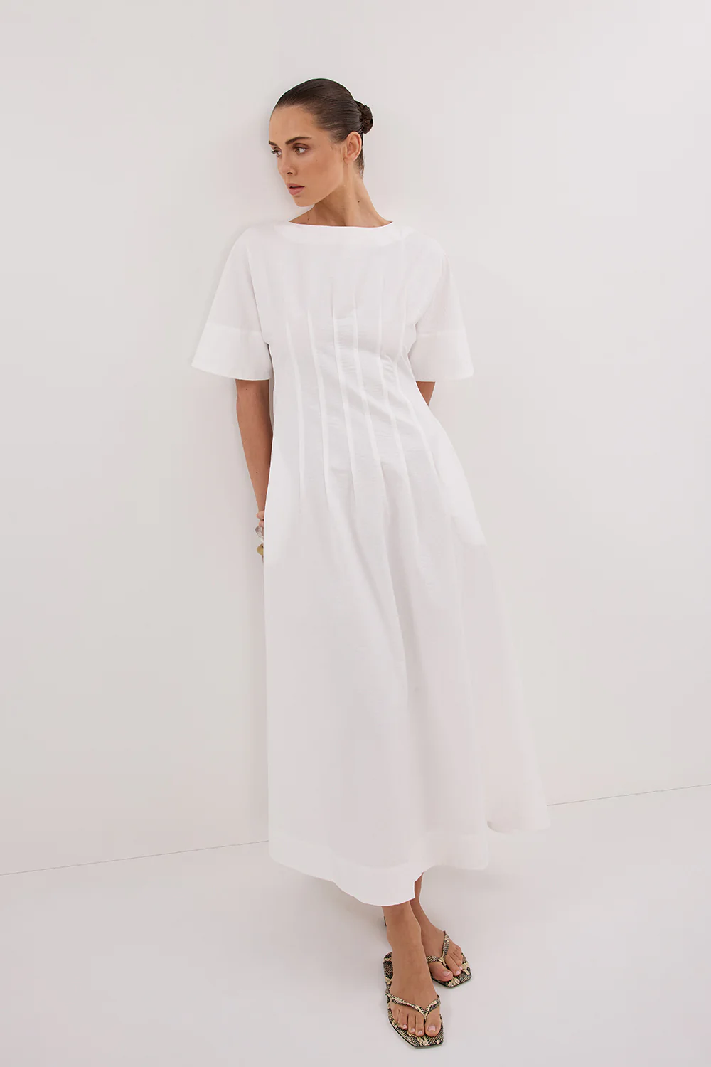 DAPHNE WHITE SLEEVED MIDI DRESS - Yukikoi