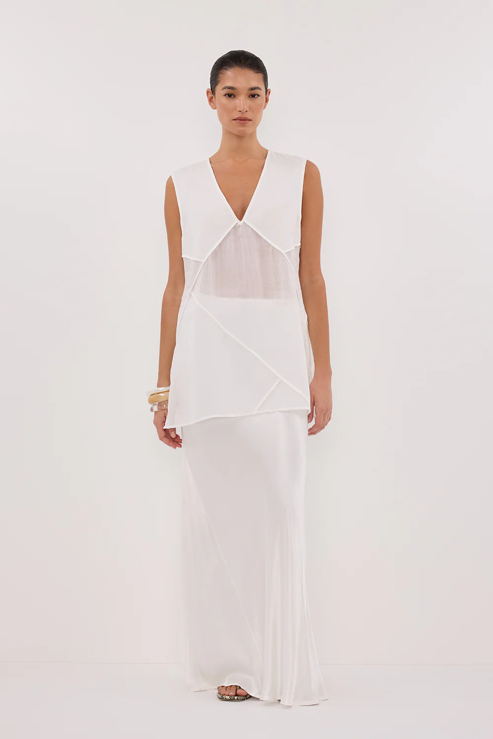 CARMEL WHITE RAMIE V NECK TOP - Yukikoi