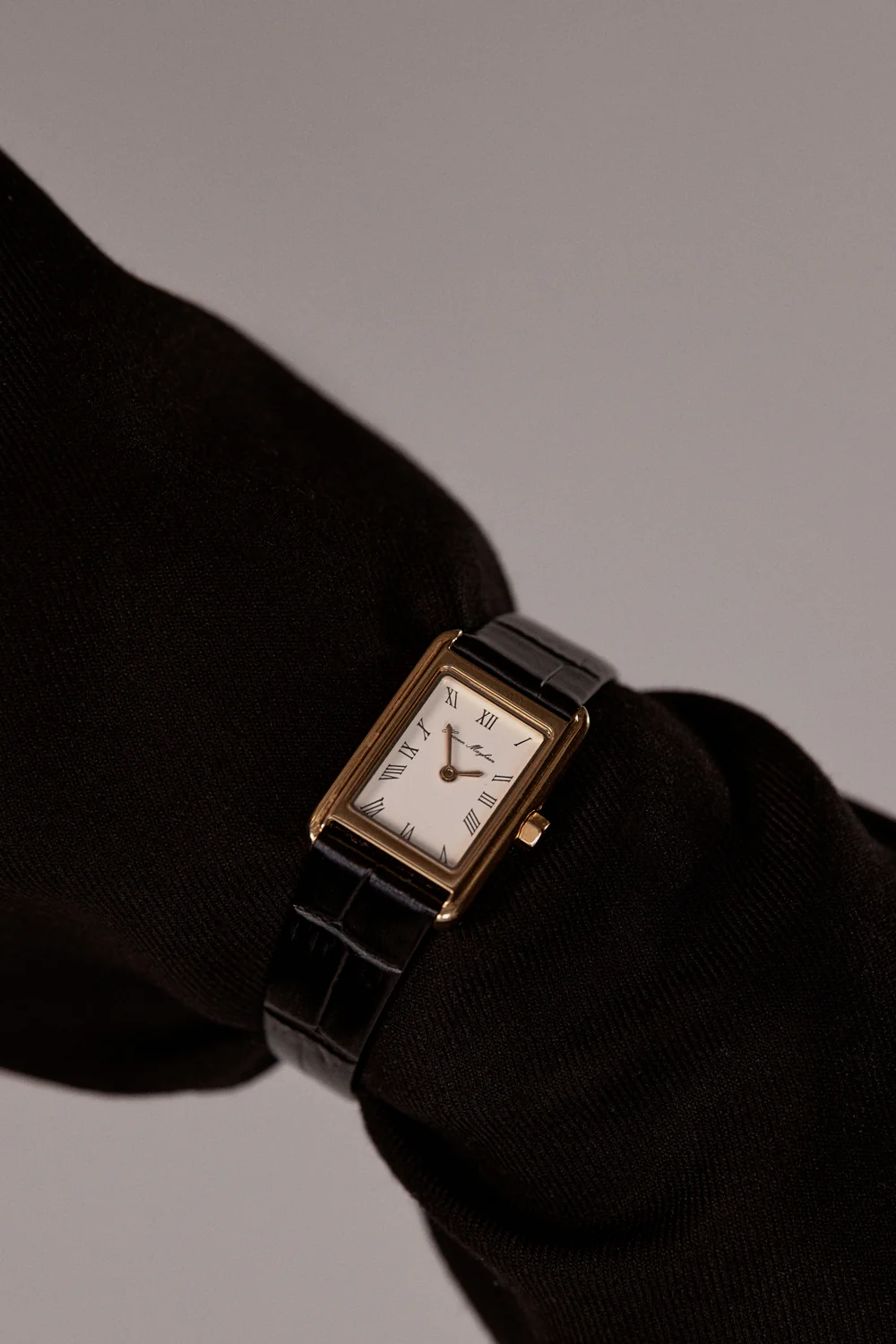 HEAVEN MAYHEM THE ICON GOLD WATCH - Yukikoi