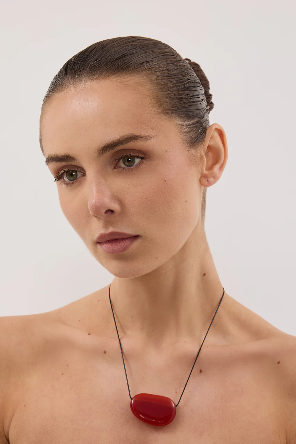 HEAVEN MAYHEM JULIA RED NECKLACE - Yukikoi