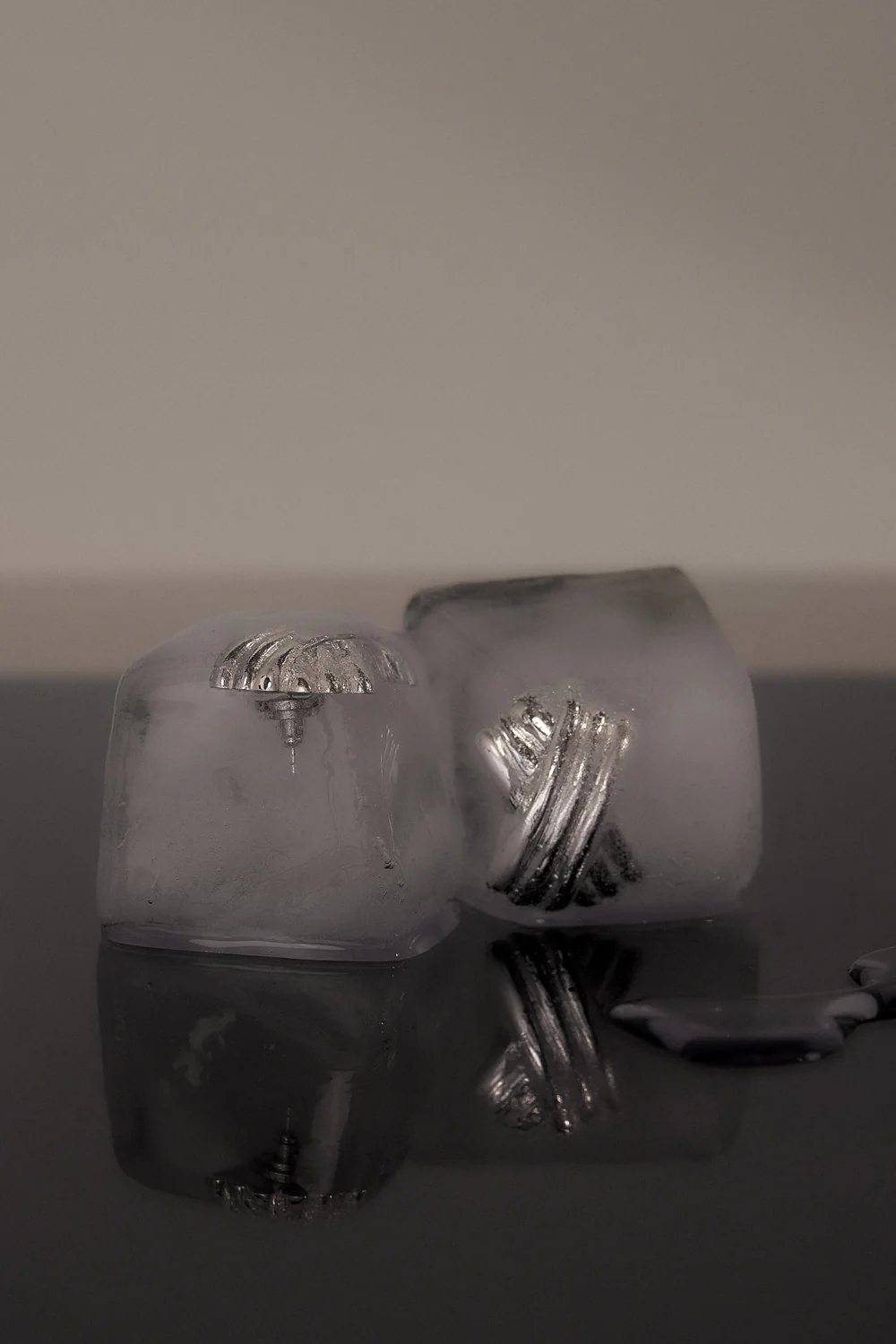 M  GA TRIPLE X SILVER EARRING - Yukikoi