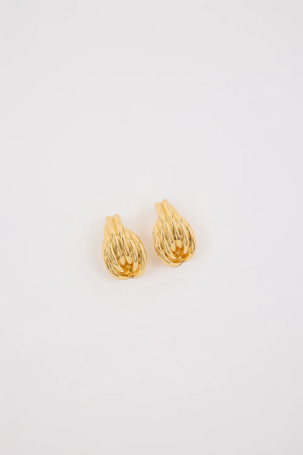AMBER SCEATS QUINLAN EARRING GOLD - Yukikoi