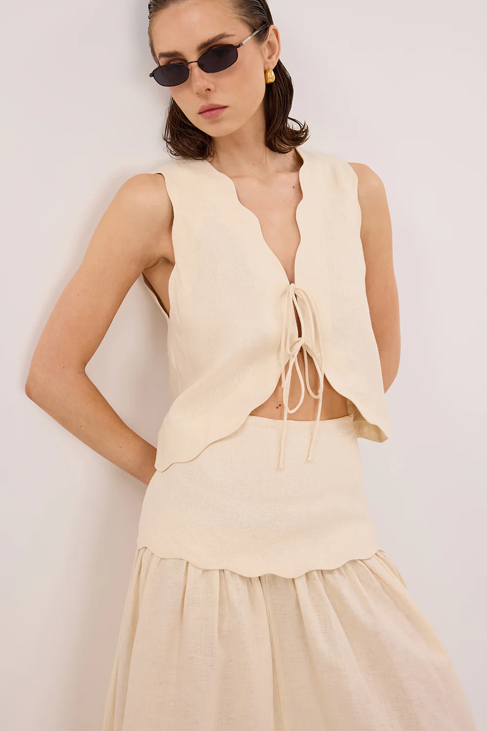 LELA SANDSTONE LINEN MIDI SKIRT - Yukikoi