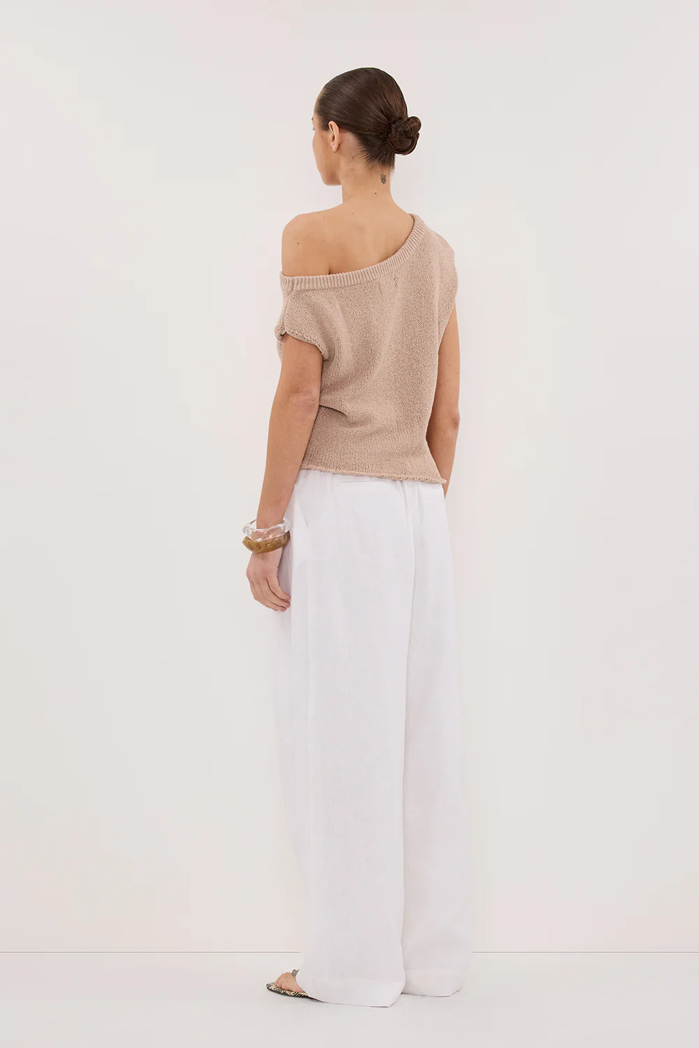 KERRY TAN ASYM KNIT TOP - Yukikoi