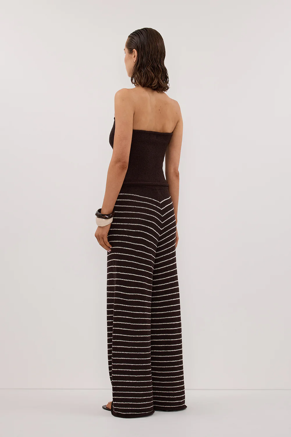 KARA CHOC STRAPLESS BANDEAU KNIT TOP - Yukikoi