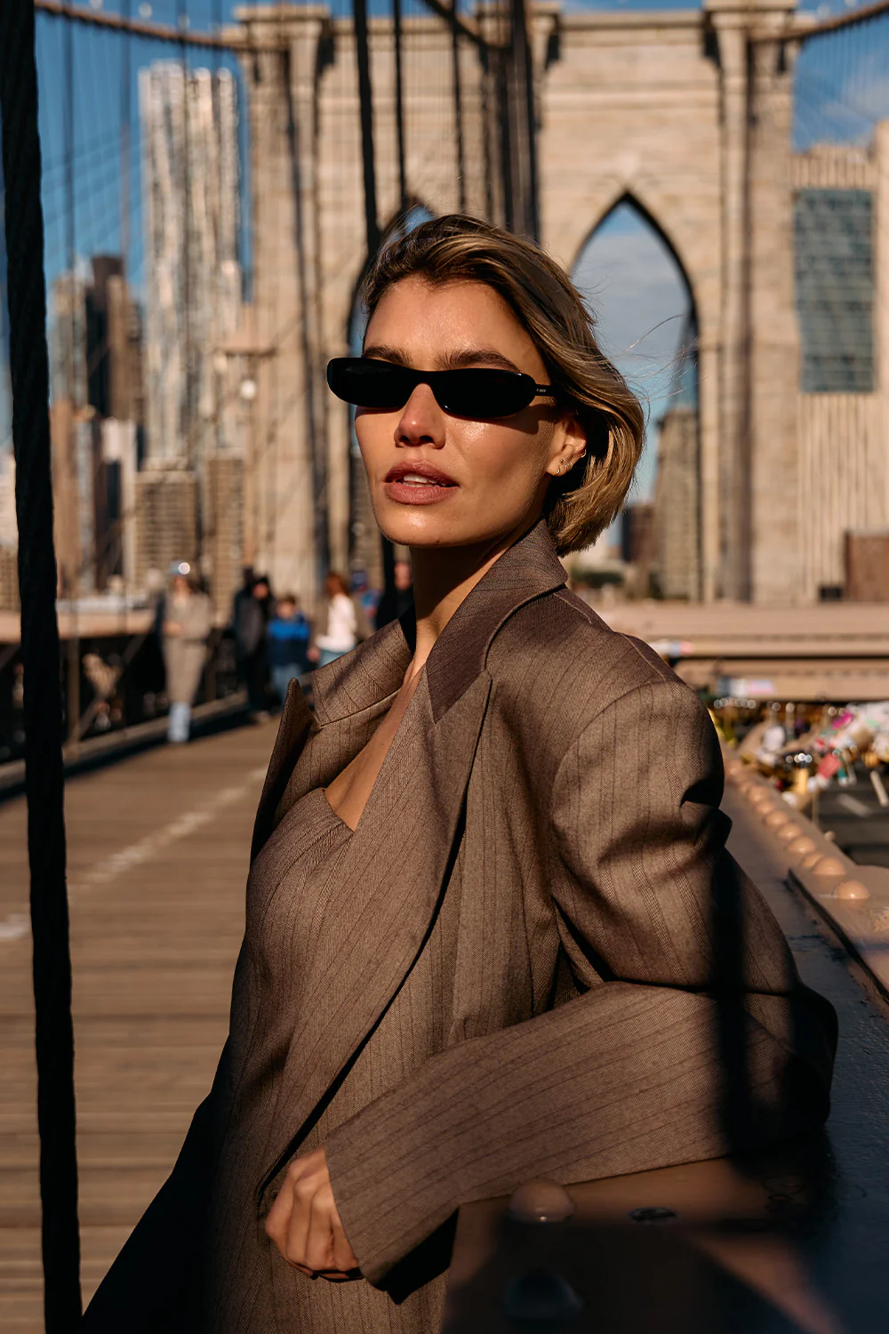 HAILEY CHOC OVERSIZED STRIPE TIE BLAZER - Yukikoi