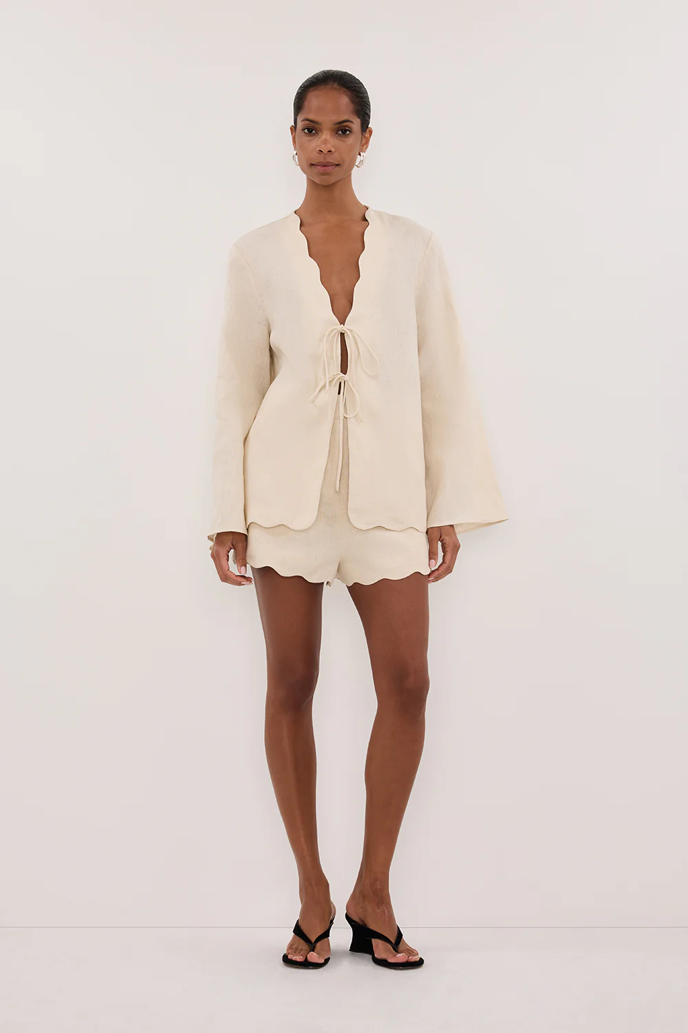 LELA SANDSTONE LONG SLEEVE LINEN TOP - Yukikoi