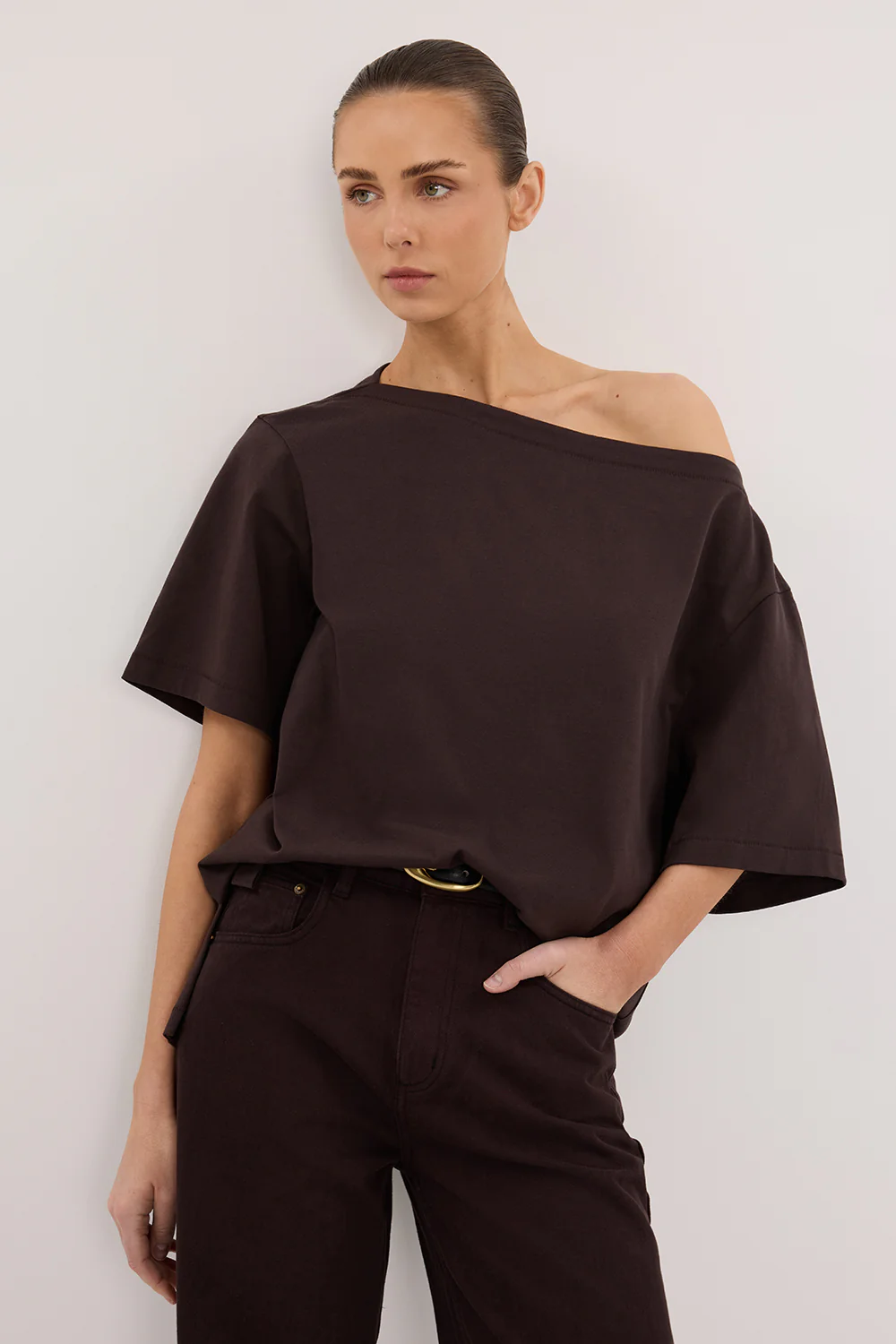 ESME BITTER CHOC ASYM BOAT NECK TEE - Yukikoi