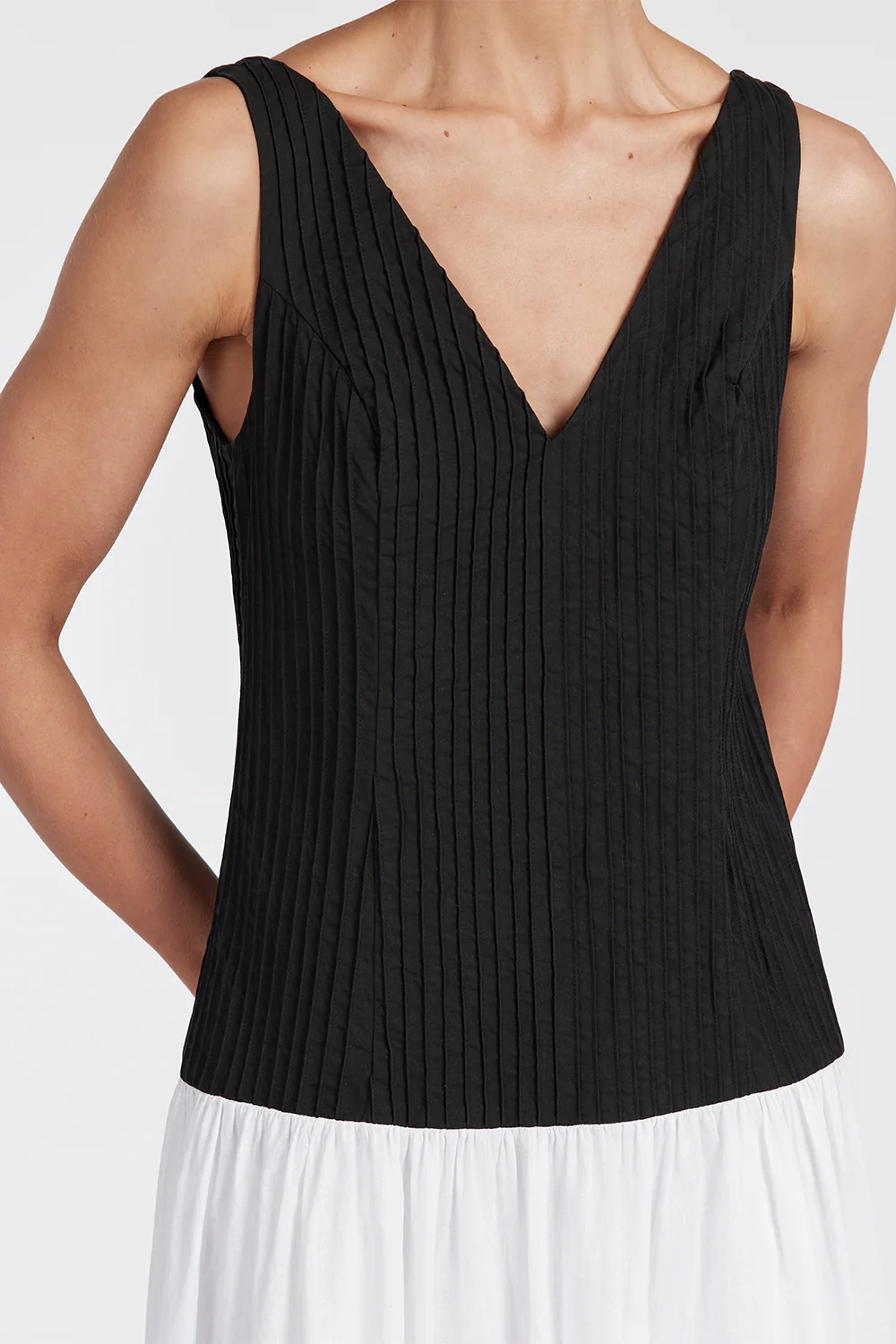 KELSIE BLACK & WHITE MIDI DRESS - Yukikoi