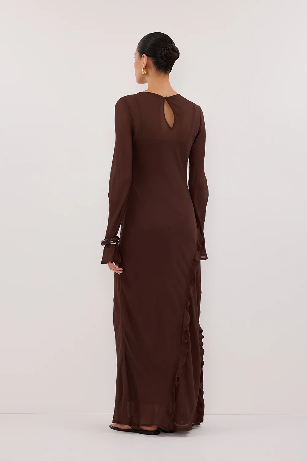 MARISSA CHOC LONG SLEEVE MAXI DRESS - Yukikoi
