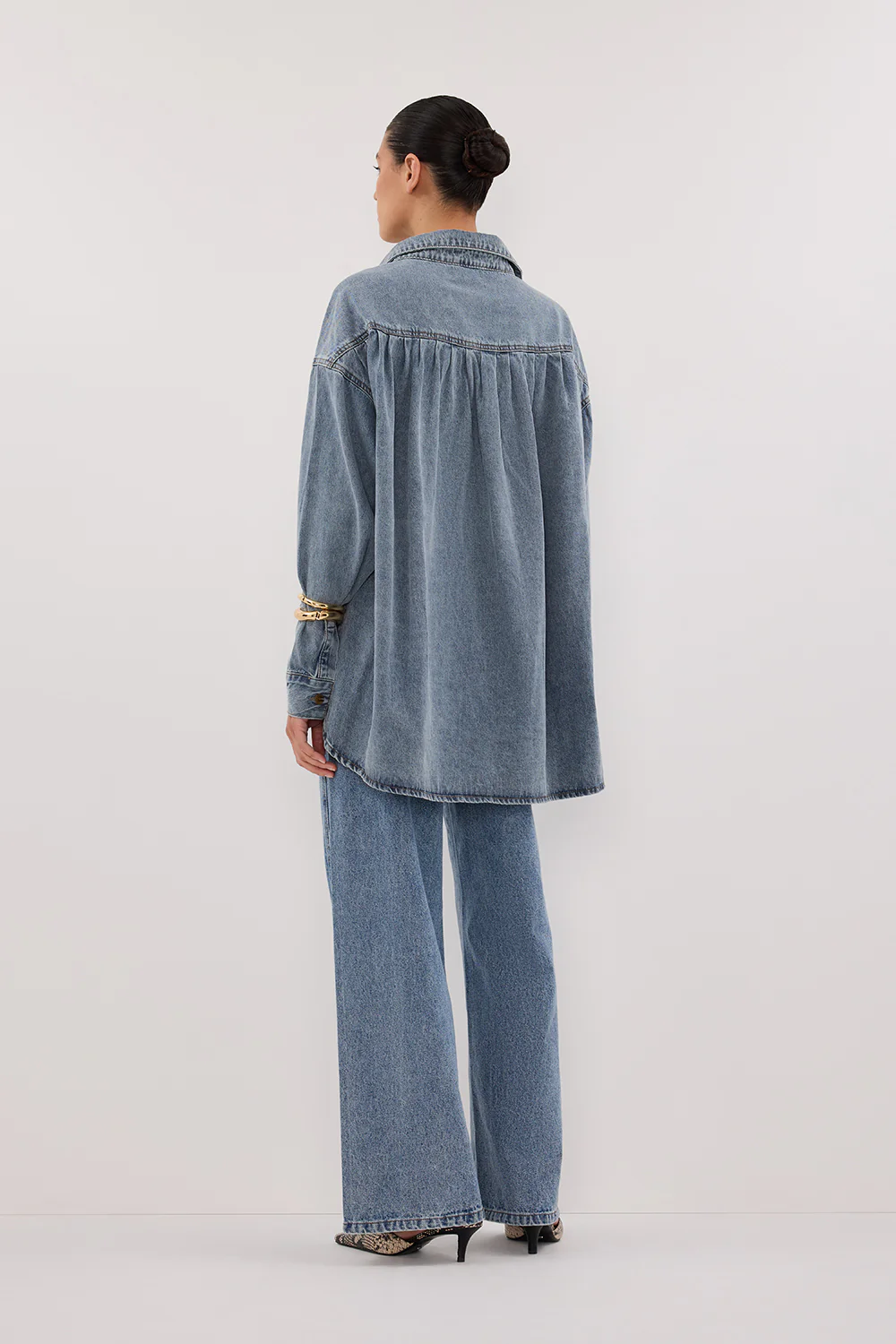 ASHTON CLASSIC BLUE OVERSIZED DENIM SHIRT - Yukikoi