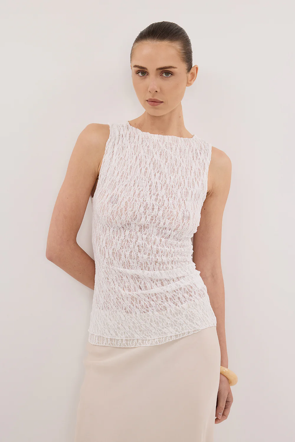 LIZZIE WHITE SLEEVELESS LACE TOP - Yukikoi
