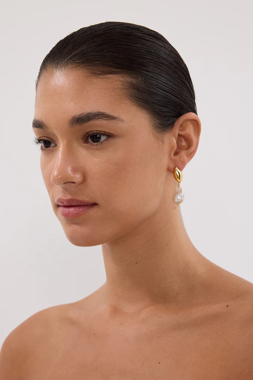 AMBER SCEATS ISOLA EARRING GOLD - Yukikoi