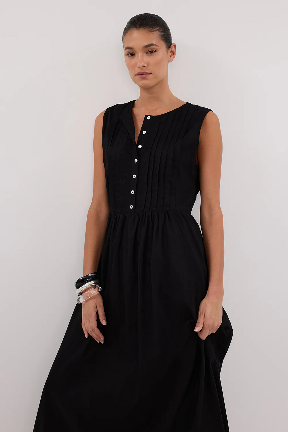 LARS BLACK PINTUCK LINEN MIDI DRESS - Yukikoi