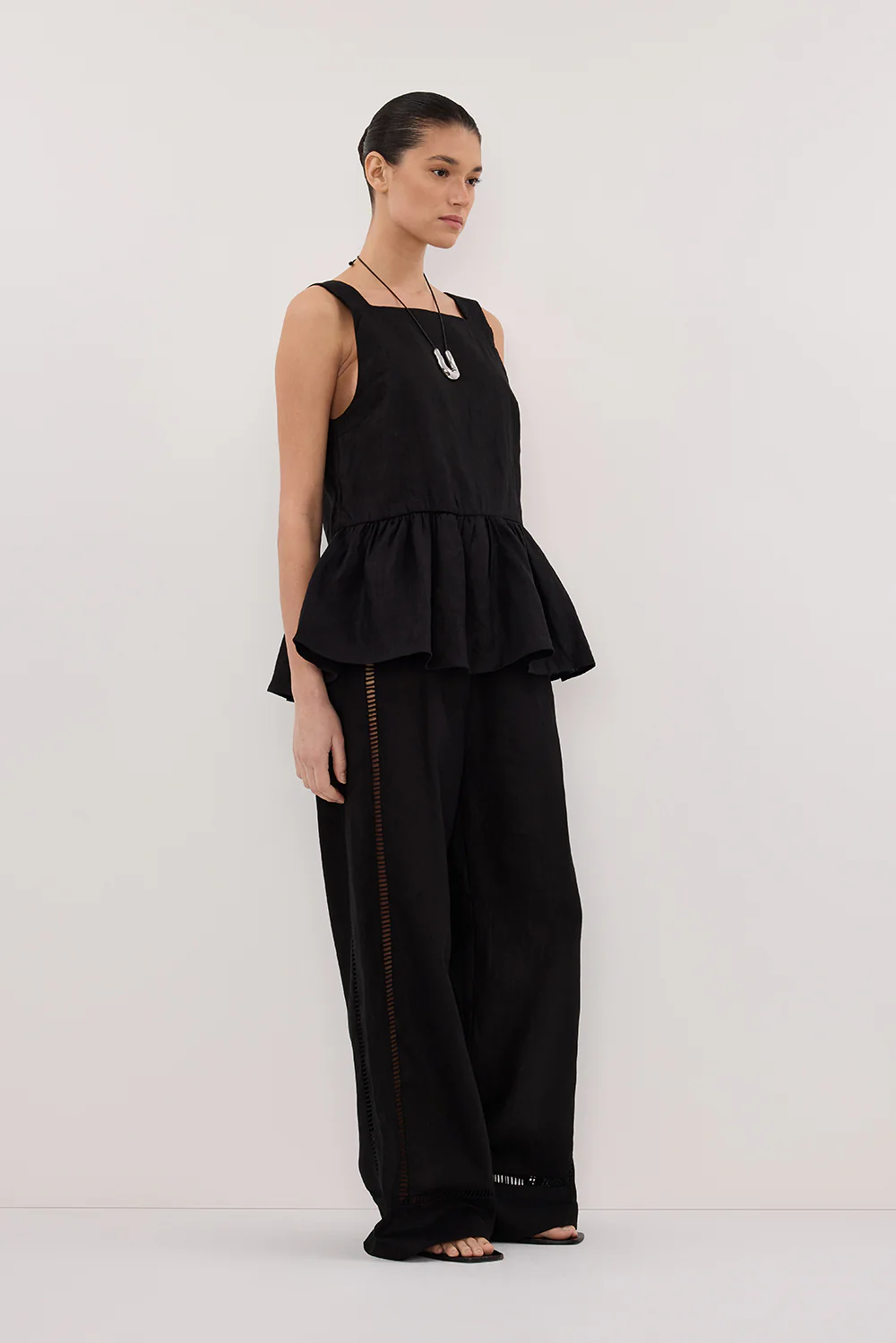 DAISY BLACK LINEN PEPLUM TOP - Yukikoi
