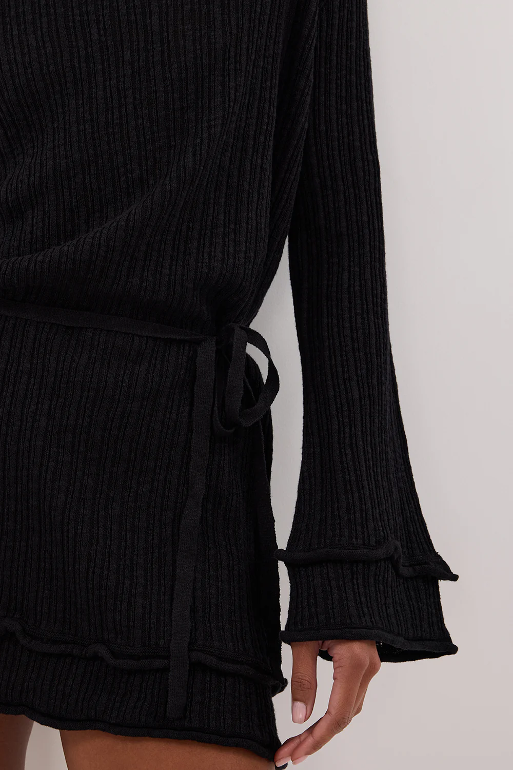 MAX BLACK KNIT MINI DRESS - Yukikoi