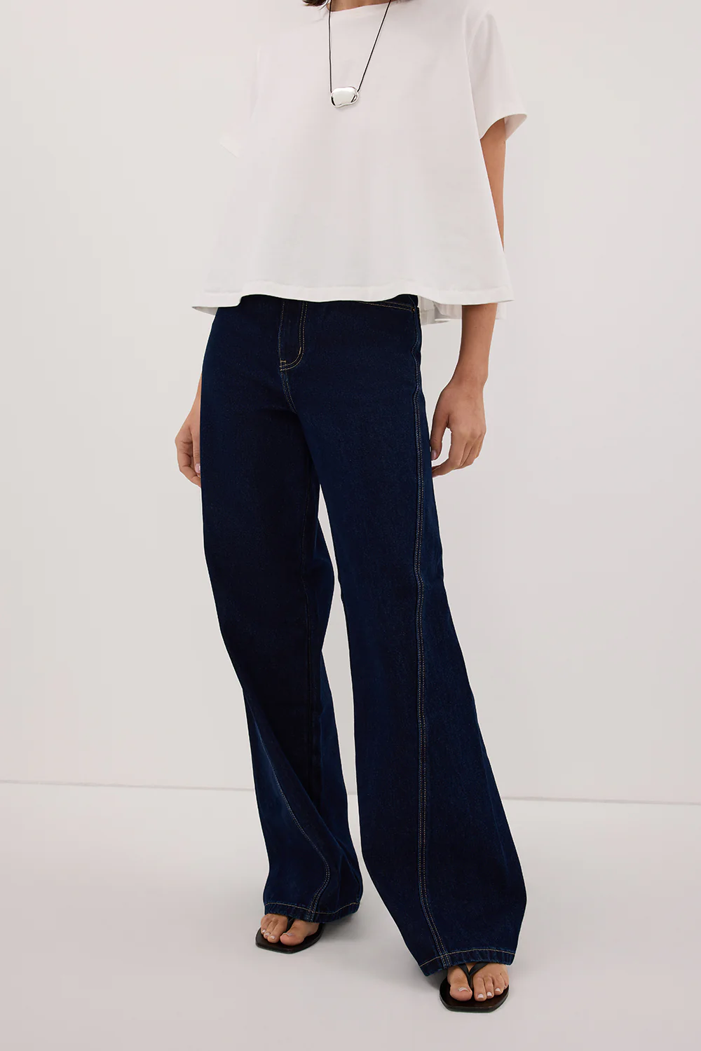 CARSON INDIGO TALL WIDE LEG JEAN - Yukikoi