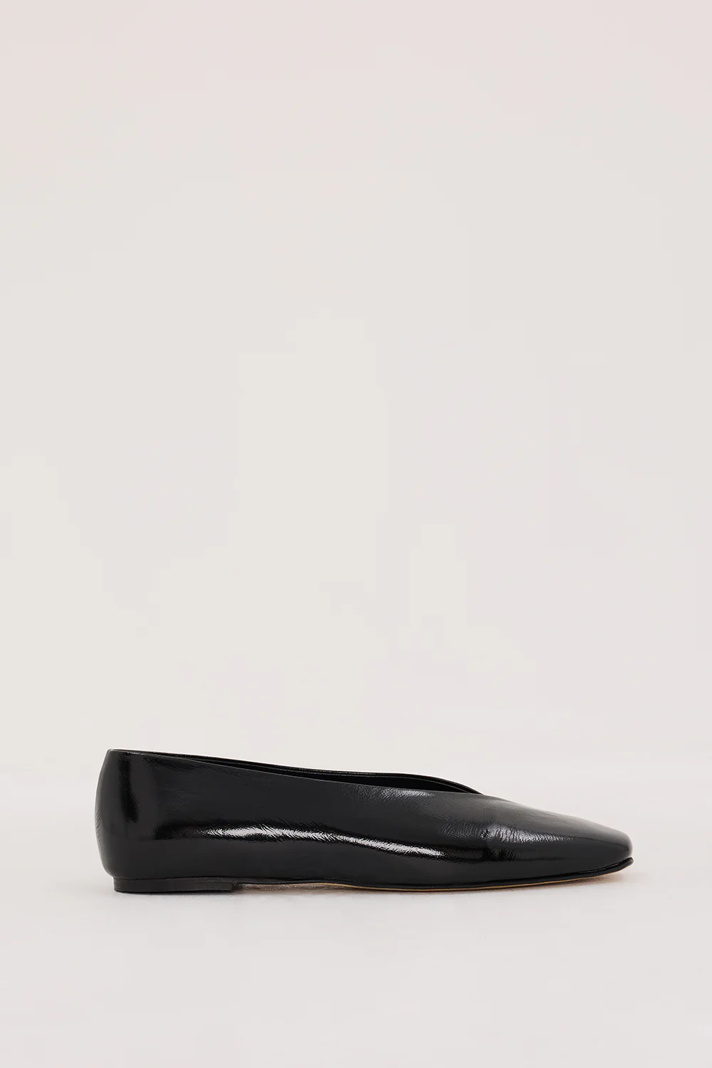 DOF STUDIOS CAMILLE BLACK GLOSSY BALLET FLAT - Yukikoi
