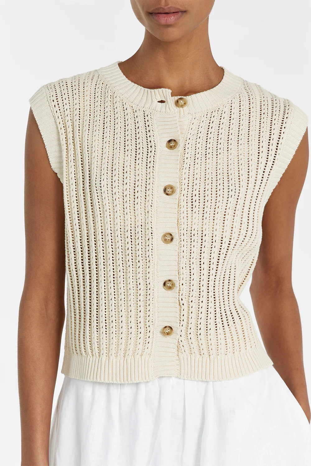 BLOOM CHALK CROCHET CROP VEST - Yukikoi