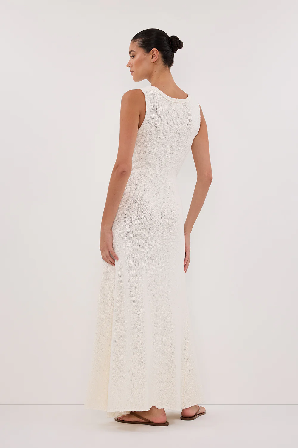 SUE OFF WHITE KNIT MAXI DRESS - Yukikoi