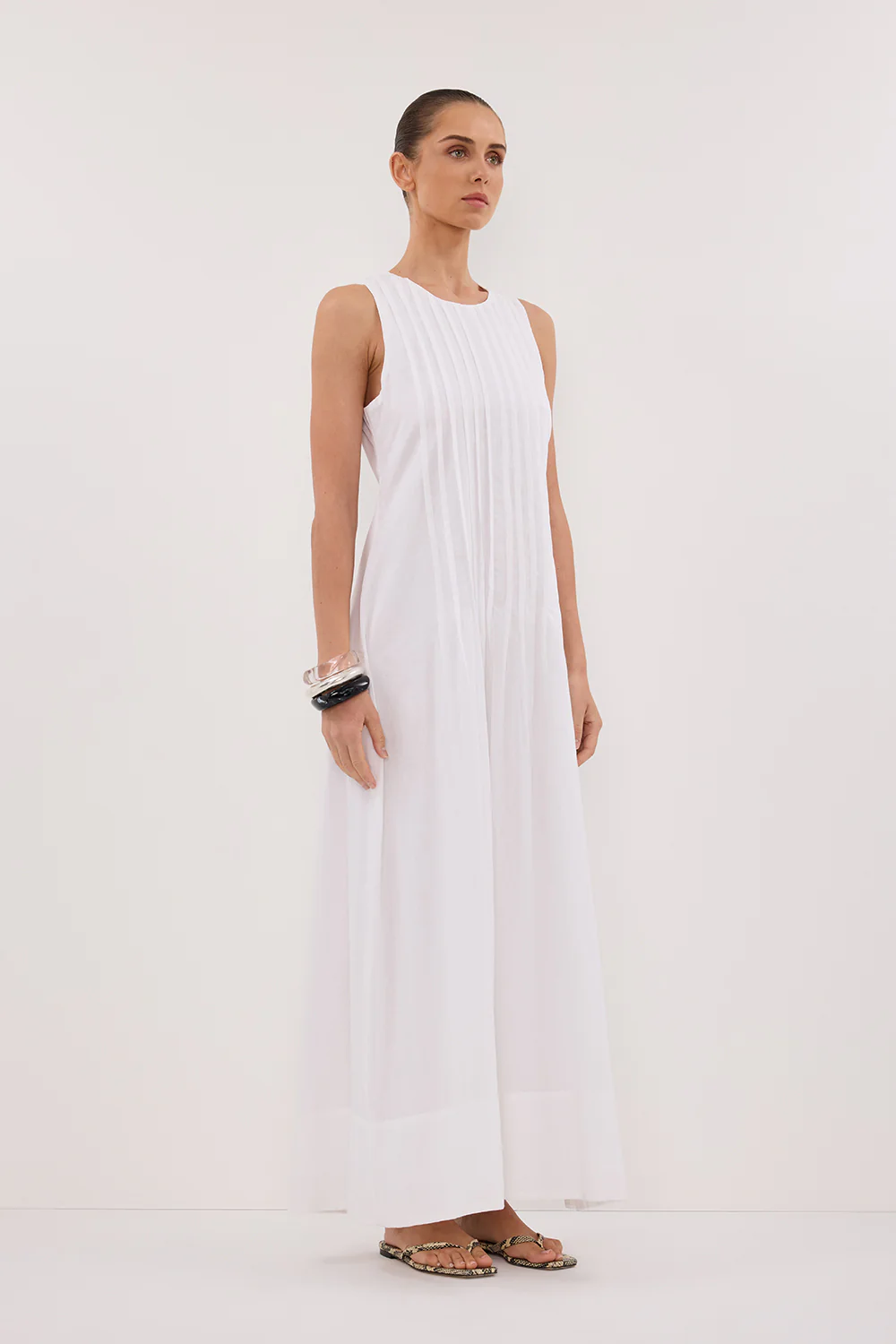 MILO WHITE LINEN BLEND MIDI DRESS - Yukikoi
