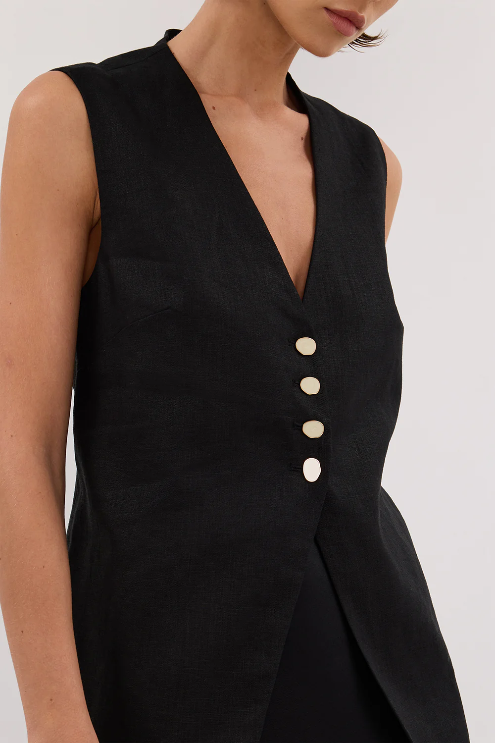 KNOX BLACK LINEN VEST - Yukikoi