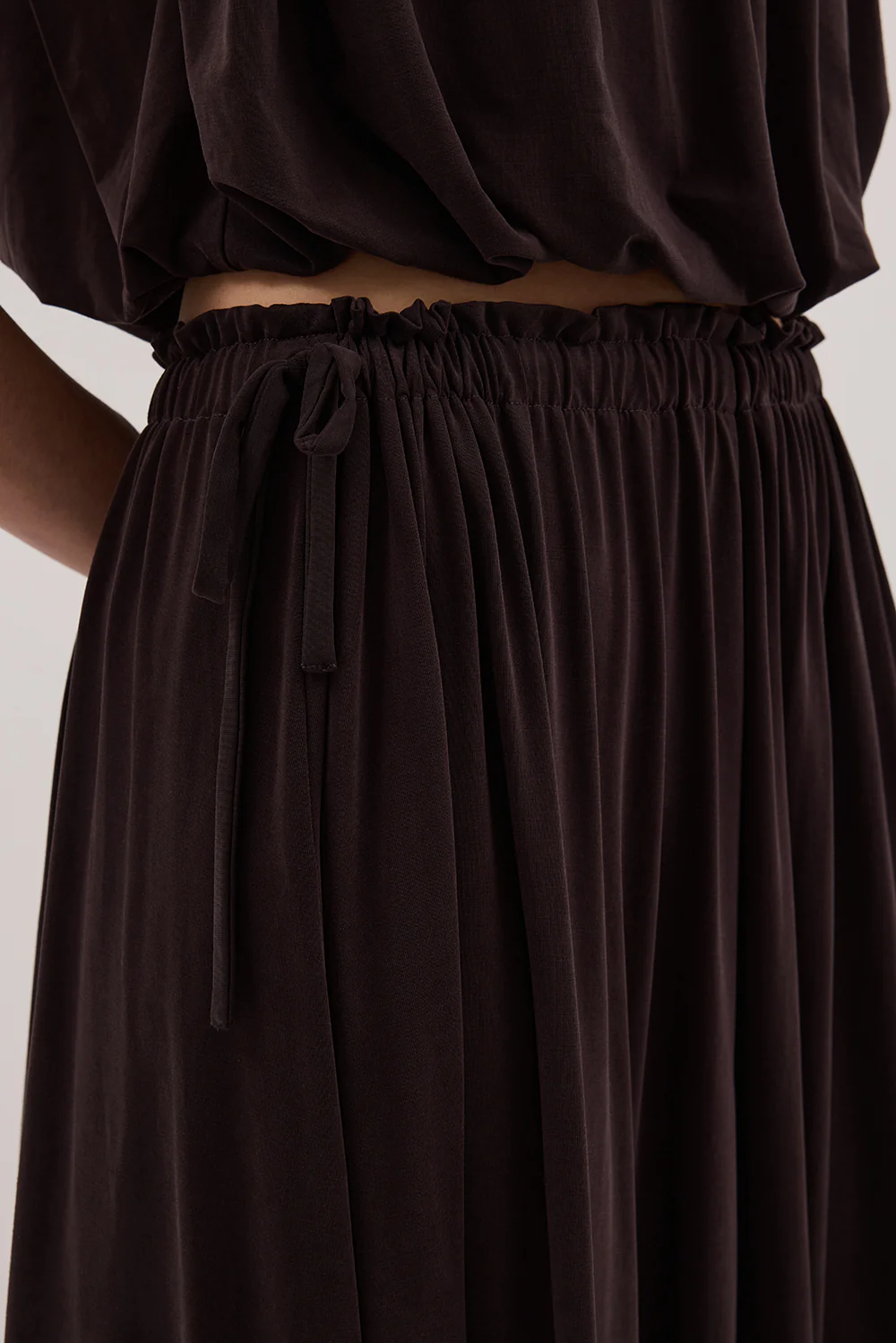 AVA BURNT CHOC MODAL BLEND MIDI SKIRT - Yukikoi