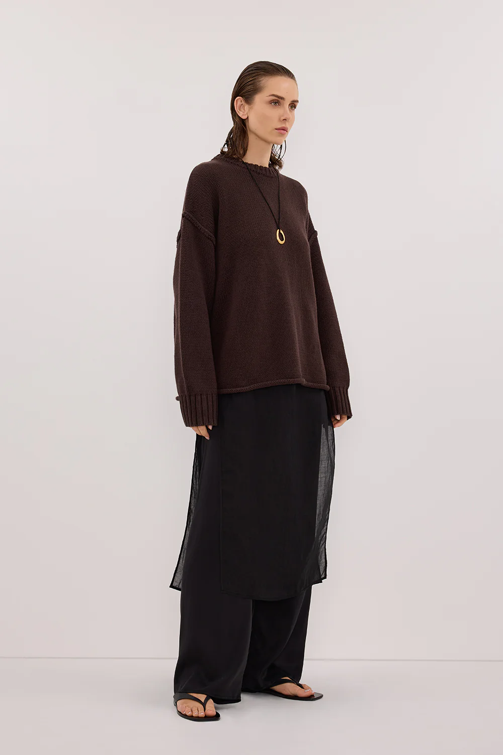 ROY CHOC OVERSIZED LONGLINE KNIT JUMPER - Yukikoi