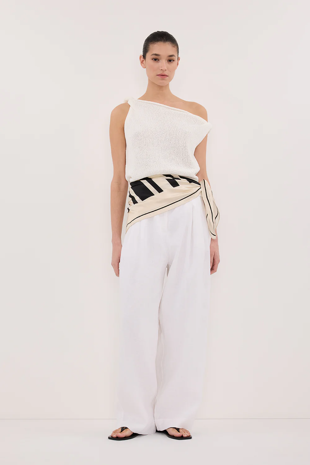 KARA OFF WHITE ASYM KNIT TOP - Yukikoi