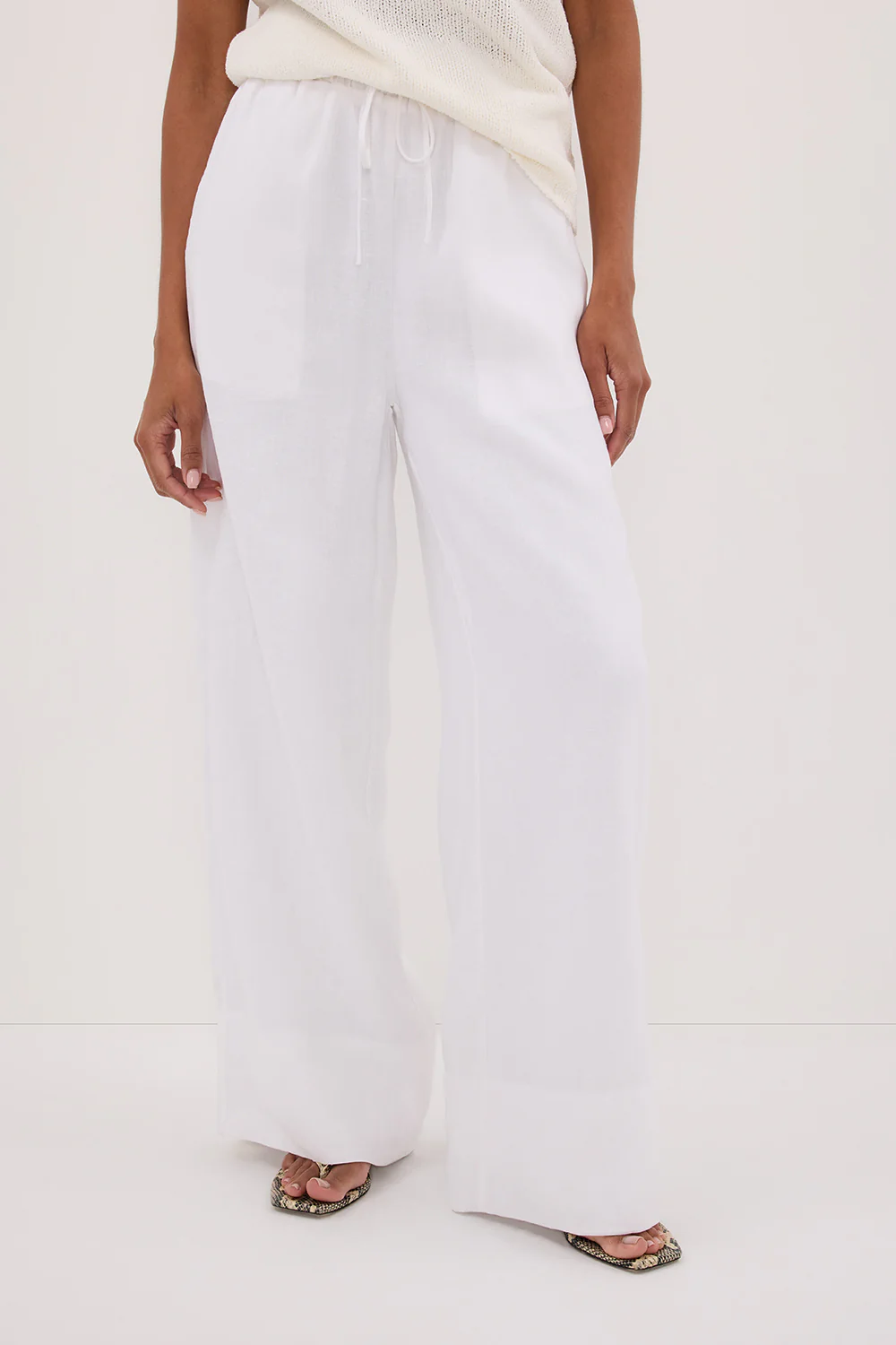GINA WHITE LINEN ELASTIC WAIST PANT - Yukikoi