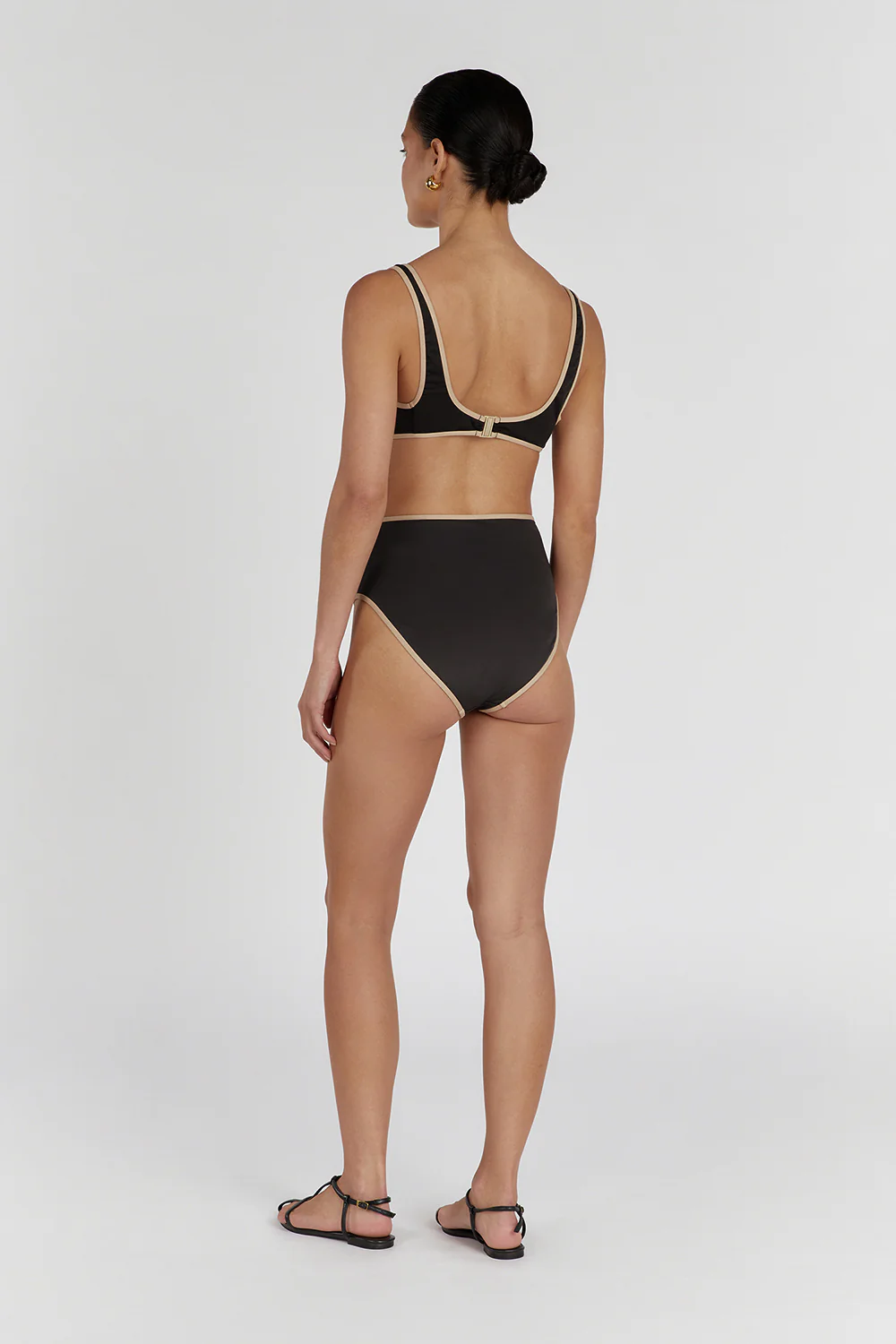 BAILEY BLACK CONTRAST WAIST BRIEF - Yukikoi
