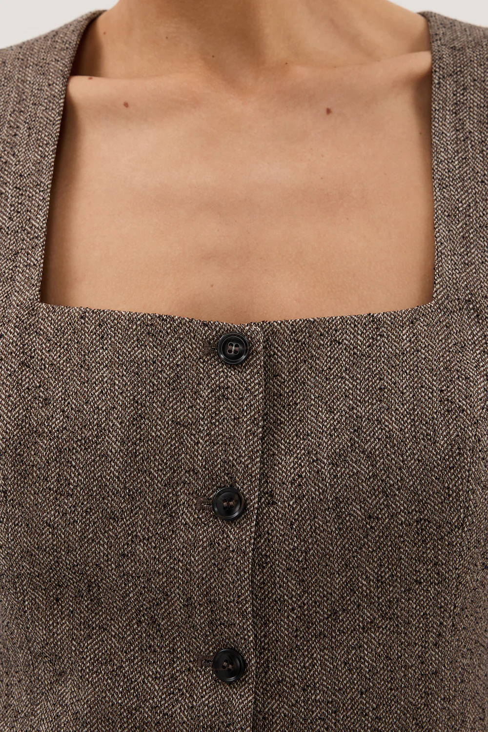 FRANKIE CHOC TWEED SQUARE NECK VEST - Yukikoi