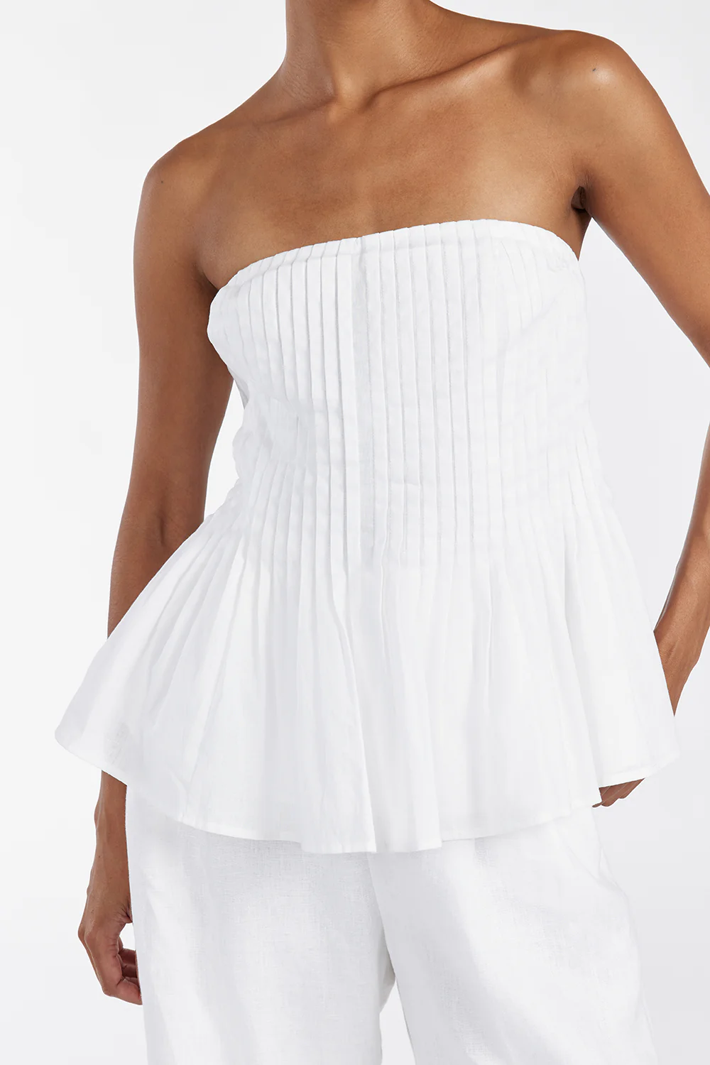 PAIGE WHITE LINEN BLEND STRAPLESS TOP - Yukikoi