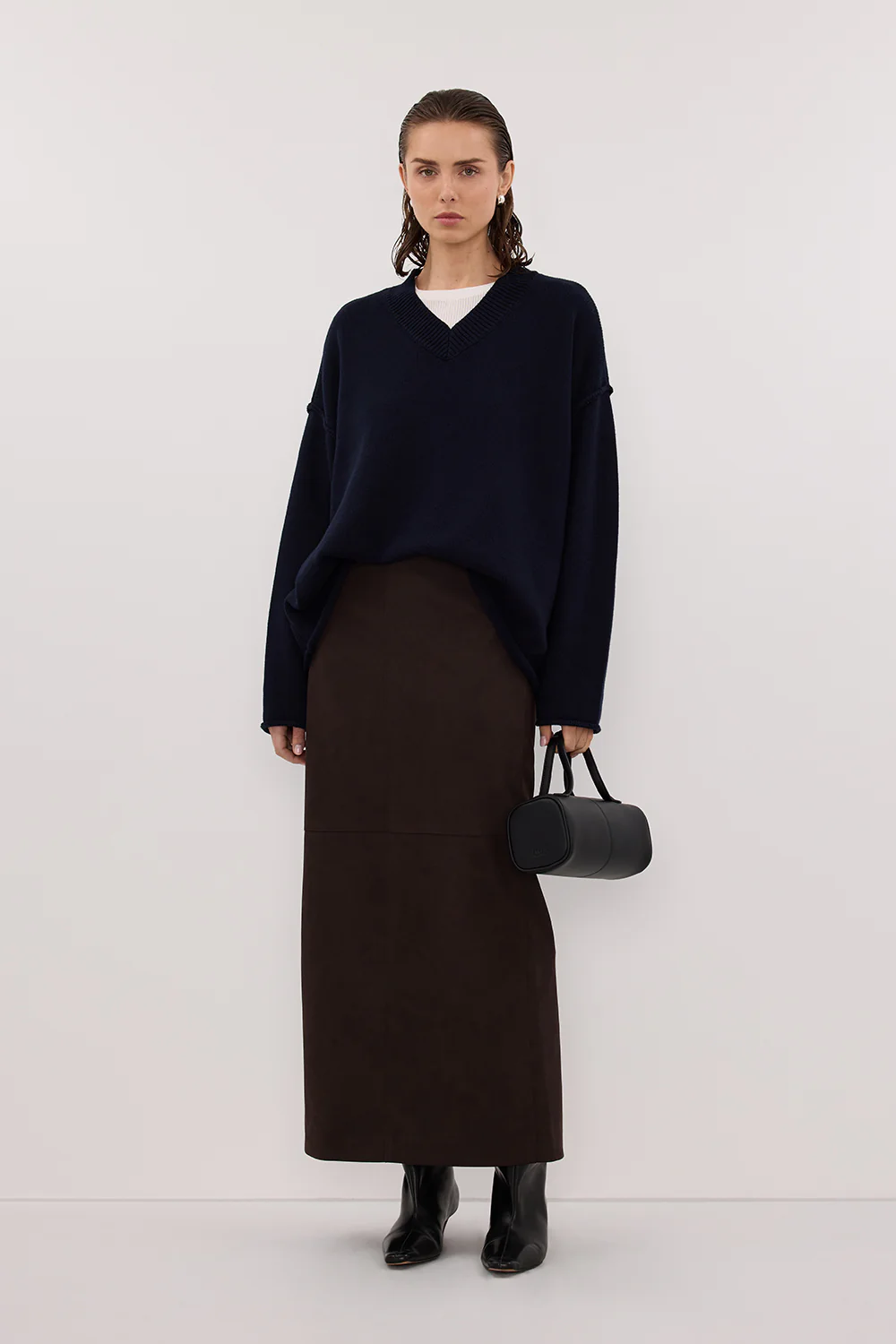 FLINT INK V NECK KNIT JUMPER - Yukikoi