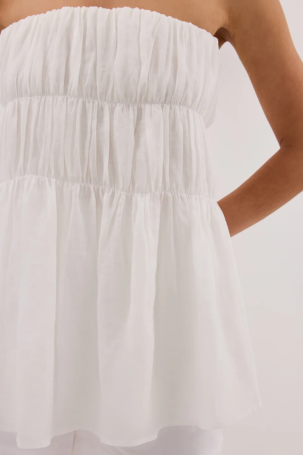 ARTIE WHITE RAMIE STRAPLESS TOP - Yukikoi