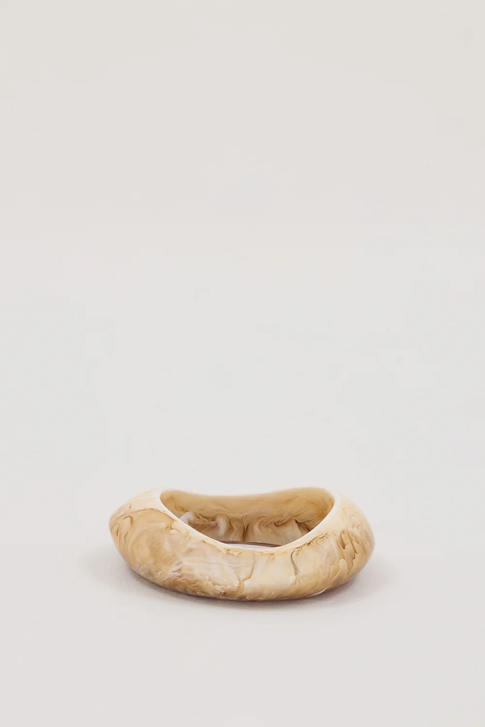 ANNA ROSSI TAKE IT AWAY LATTE BANGLE - Yukikoi