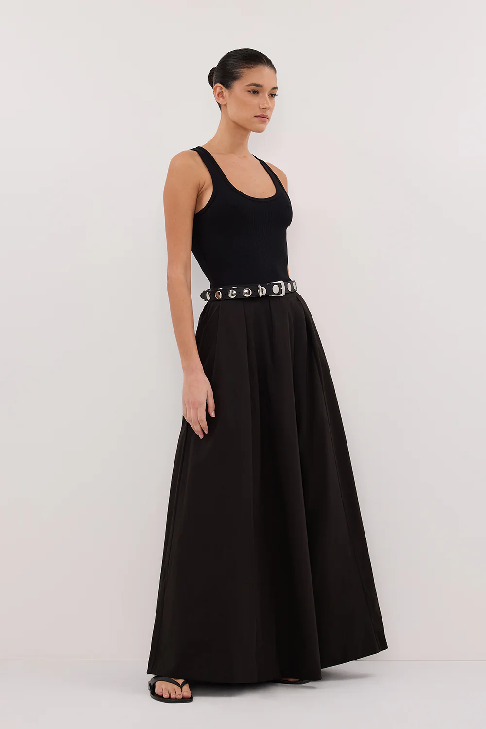 CONAGH BLACK POPLIN MIDI SKIRT - Yukikoi