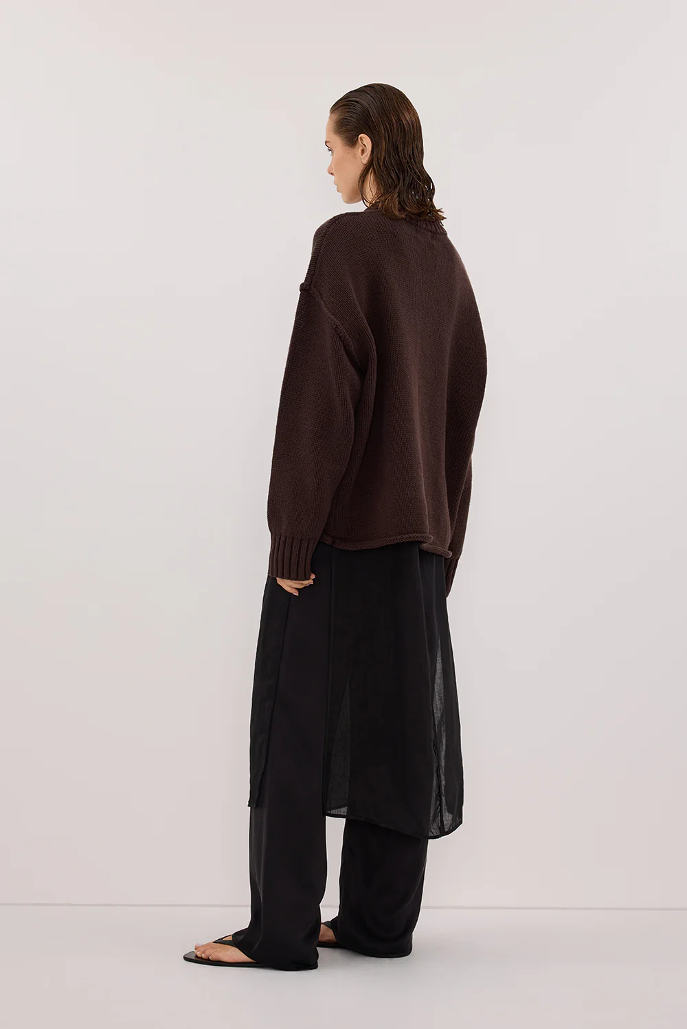 ROY CHOC OVERSIZED LONGLINE KNIT JUMPER - Yukikoi