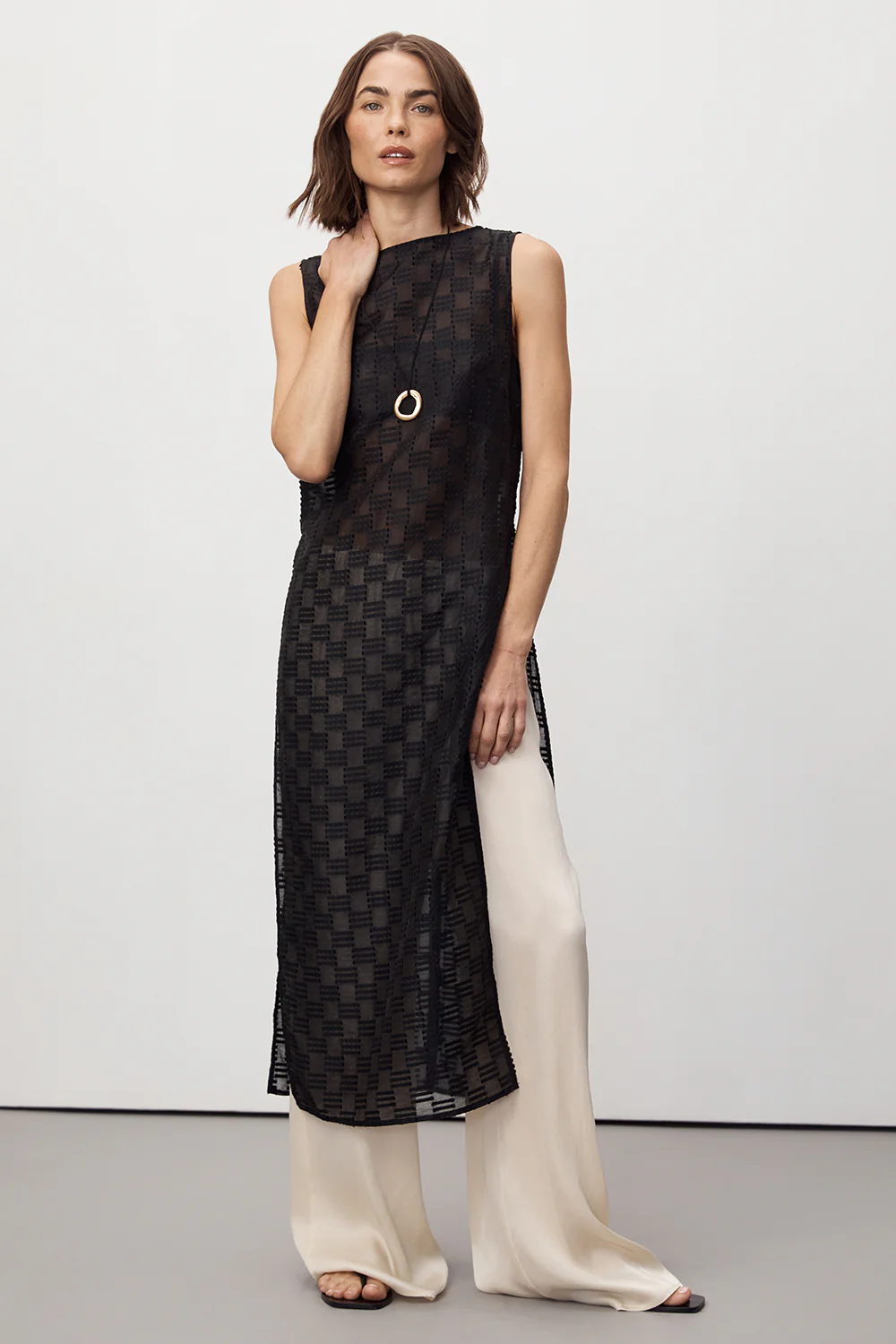 ELBA BLACK SHEER TUNIC TOP - Yukikoi