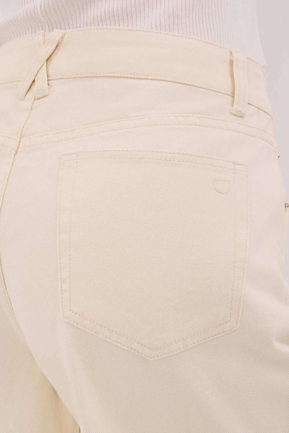 REAGAN 2.0 CREAM SLOUCHY JEAN - Yukikoi