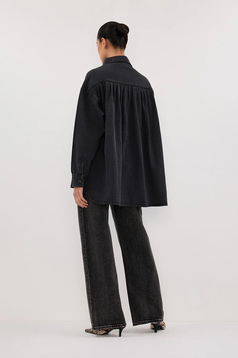 ASHTON WASHED BLACK OVERSIZED DENIM SHIRT - Yukikoi
