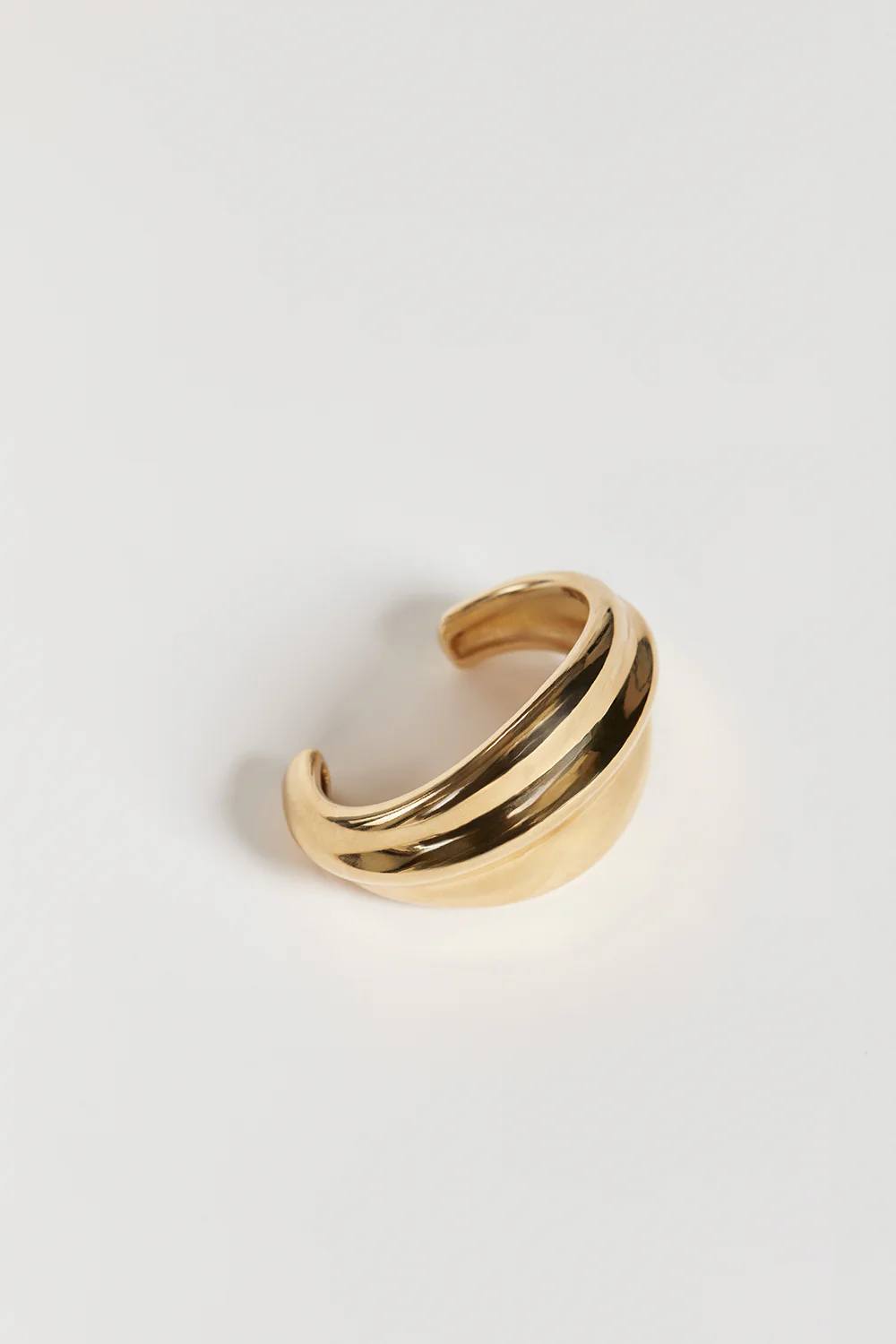M  GA SIMONE GOLD CUFF BRACELET - Yukikoi