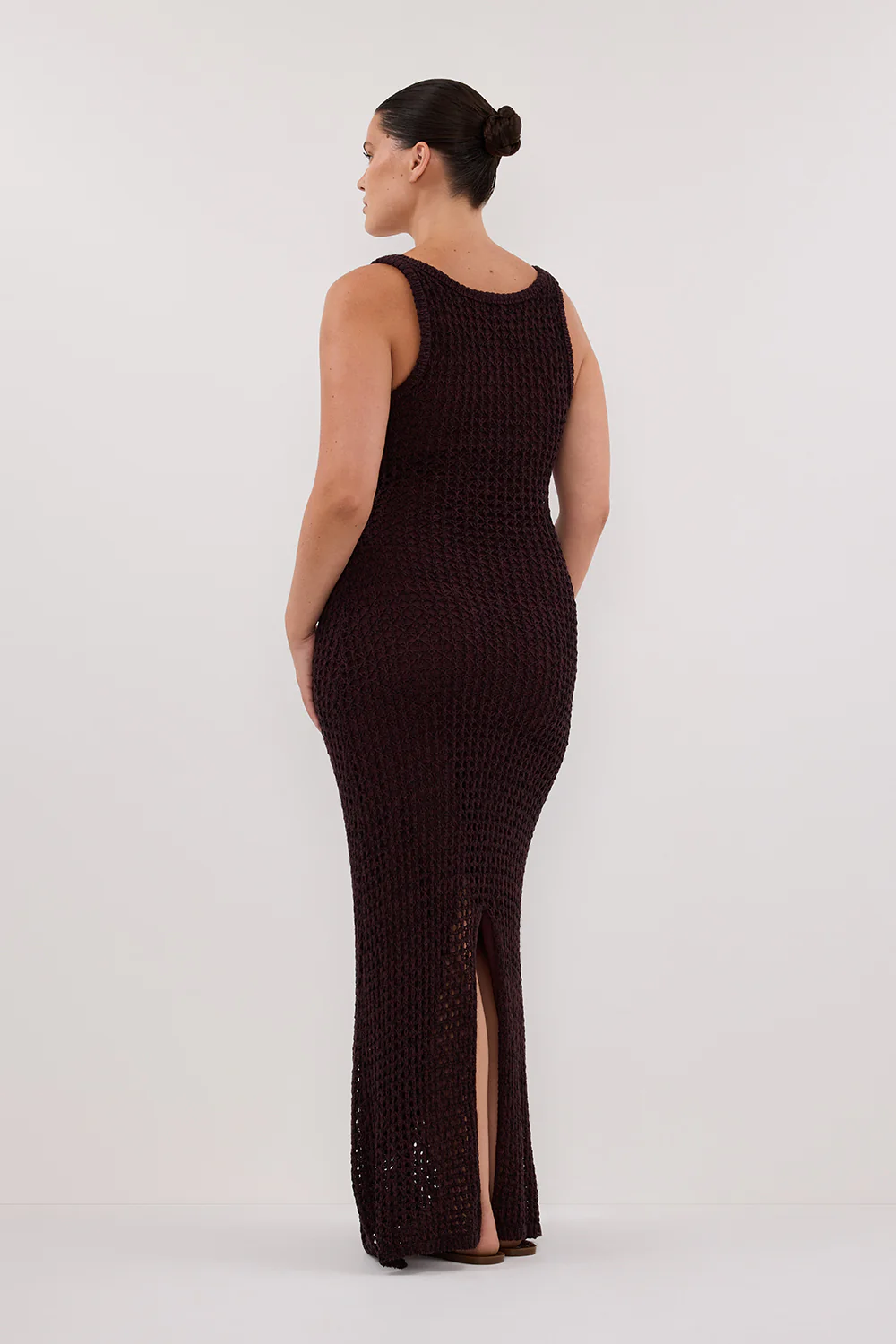 TESS CHOC CROCHET KNIT MAXI DRESS - Yukikoi