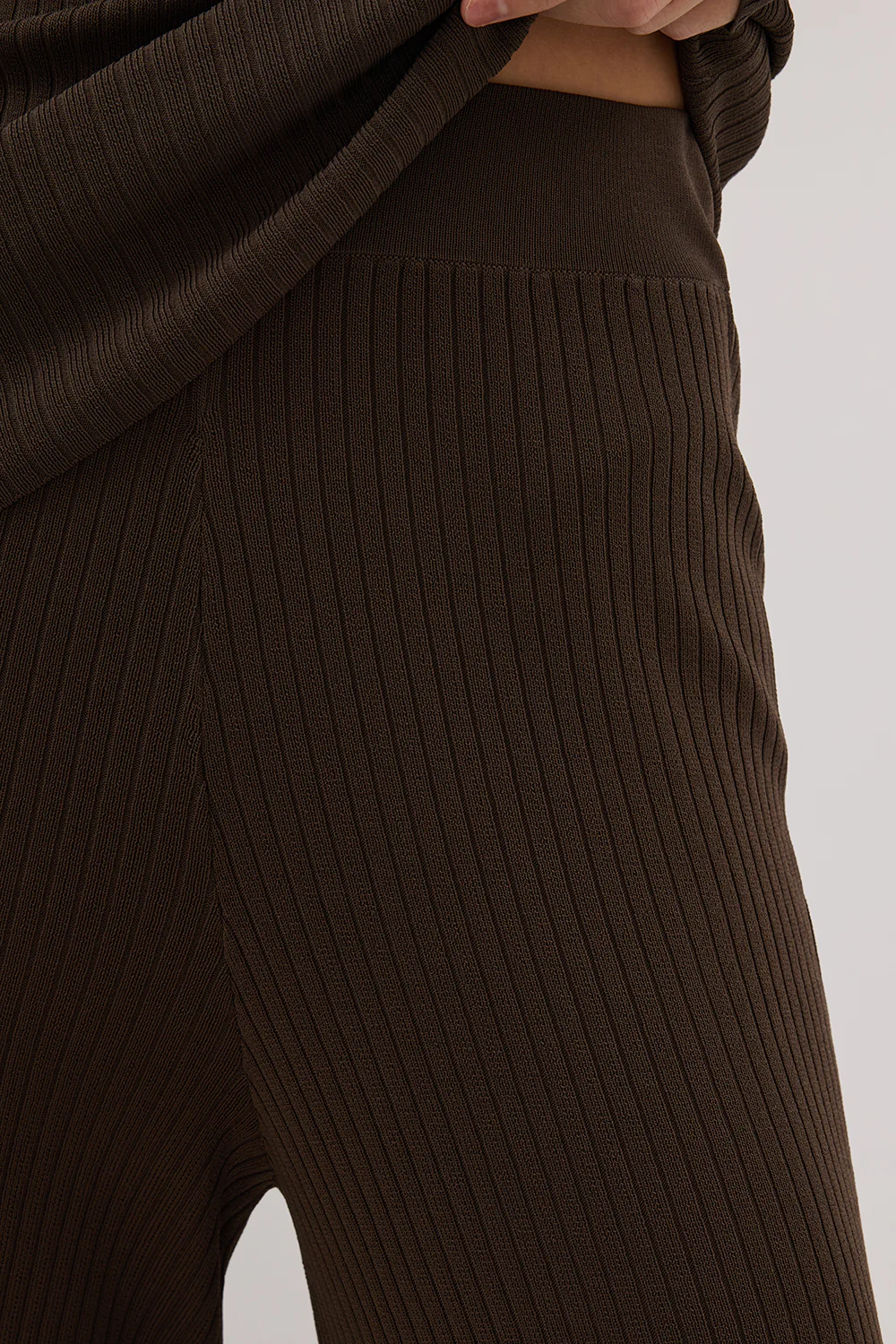 JOY DARK OLIVE KNIT PANT - Yukikoi