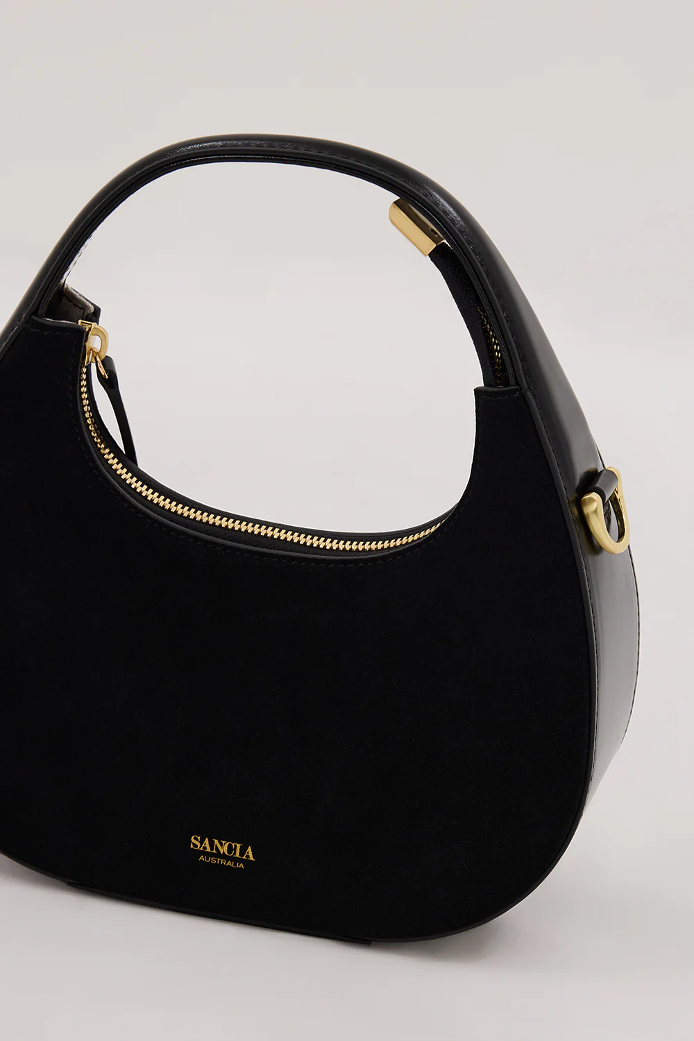 SANCIA THE ARITZO BLACK BAG - Yukikoi
