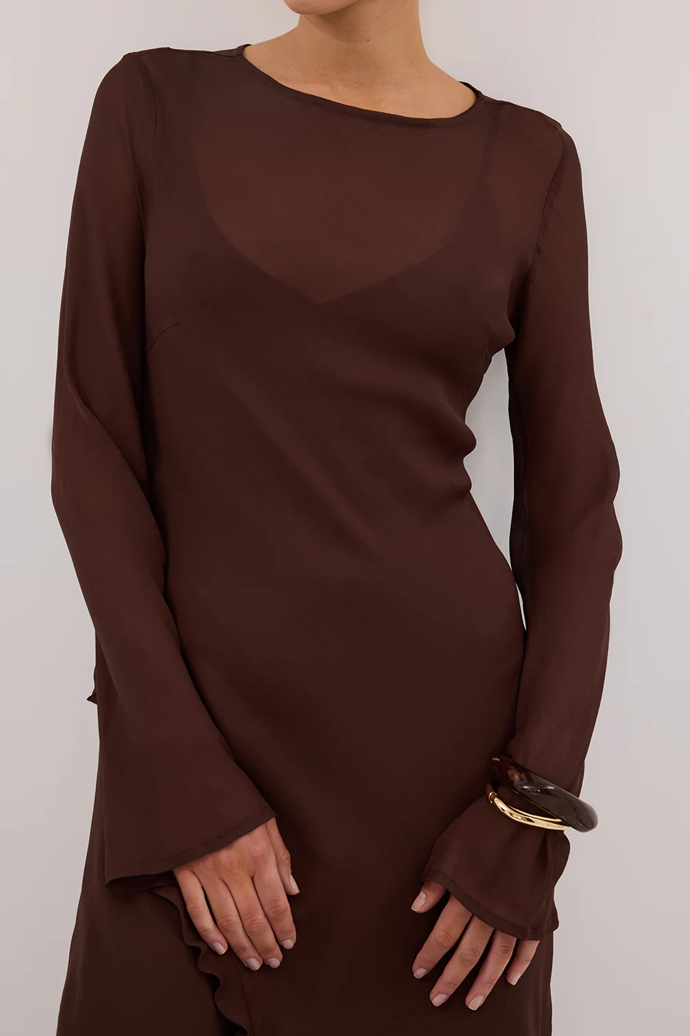 MARISSA CHOC LONG SLEEVE MAXI DRESS - Yukikoi